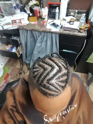 Diva Doll's Barber and Stylist