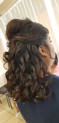 Yadira's Barber And Beauty Salon