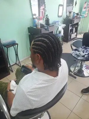 Duquesa Beauty Salon