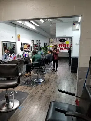 Ada's Salon De Belleza