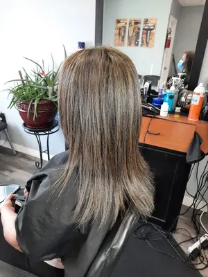 Vanidades Hair Salon