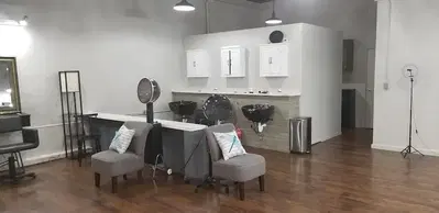 Turning Heads Studio