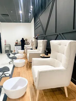 Creative Beautee Salon & Academy