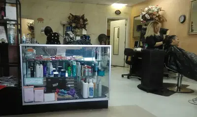 Pleasure's Beauty Salon