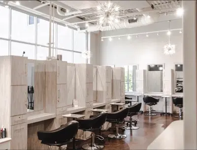 Lee Graves Salon