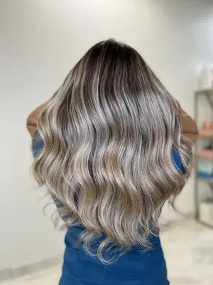 Yesenia Resendez Salon & Spa