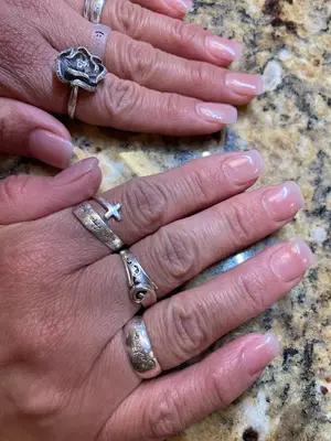 L.A Nails