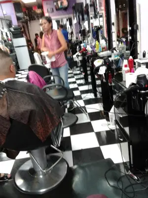 Diaz Beauty Salon
