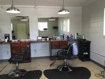 Melissa Michelle Beauty Salon