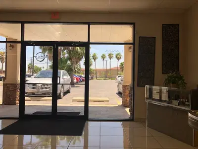 Salon & Spa Institute
