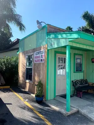 Angeles Beauty Salon