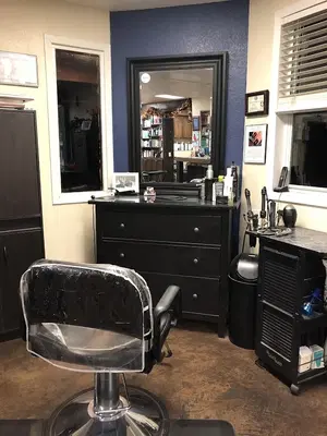 Baxter's A Full Services Salon