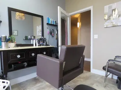 Salon & Spa Studios