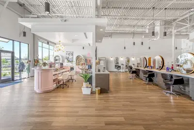 The Beauty Lounge