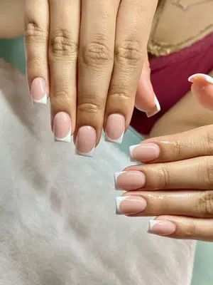 Dina Nails