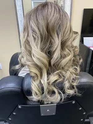 Veronica's Beauty Salon