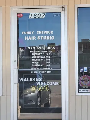 Funky Cheveux Hair Studio