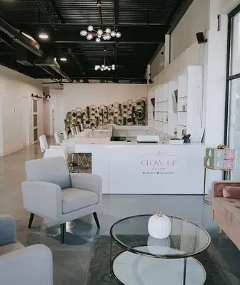 Glow Up Salon TX