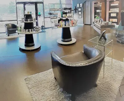 L’image Studio Salon Suites