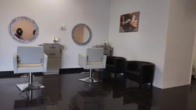 Marcy K Salon