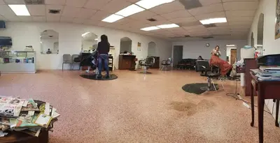 Kim Salon