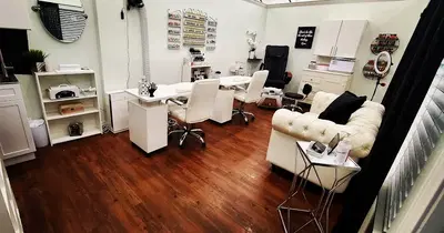 Pretty Boutiques Salon Suites