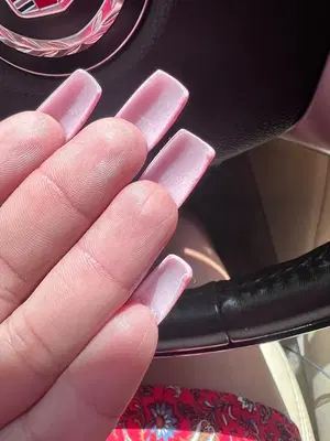 Nails 4 U