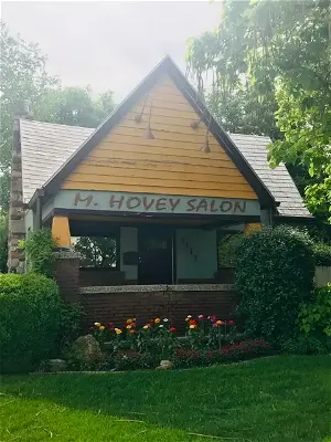 M Hovey Salon