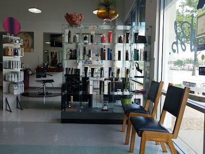 Amici Style Salon