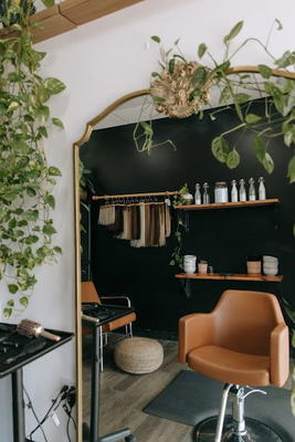 Katlyn's Itty Bitty Salon