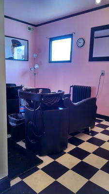 Bombshell Brazilian Waxing And Beauty Lounge