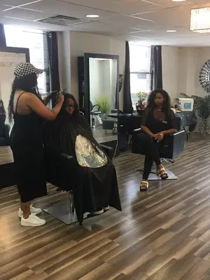 It Girl Luxury Salon