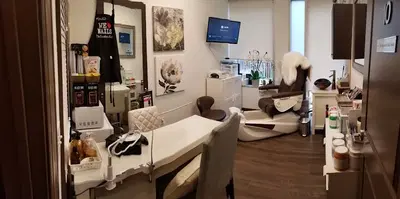 The Executive Nail Suite
