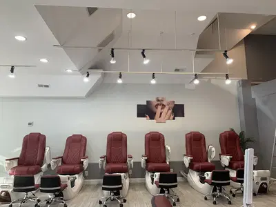 VJ Nails And Spa