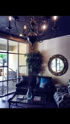 Romeo and Ruby's Salon