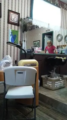 Elaine's Beauty Shop