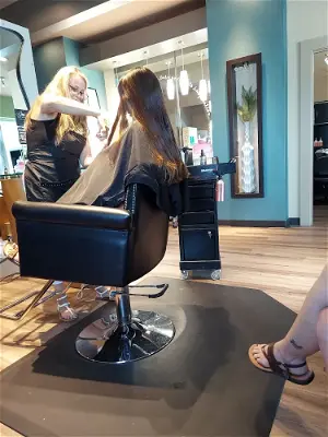 Envy Salon For Hair