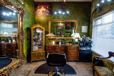 Ismalss Hair Boutique by Ismael Alvarez