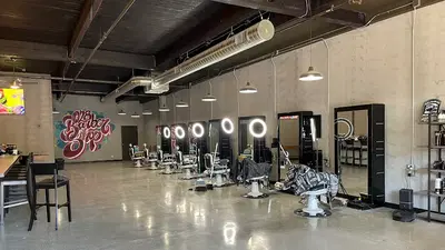 028 Barber Shop
