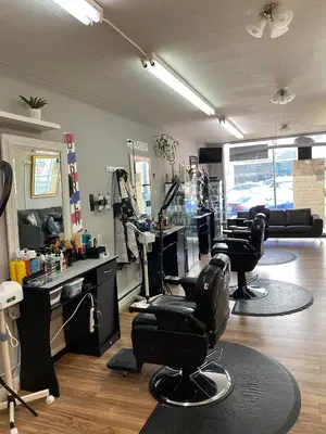 Vicky Salon