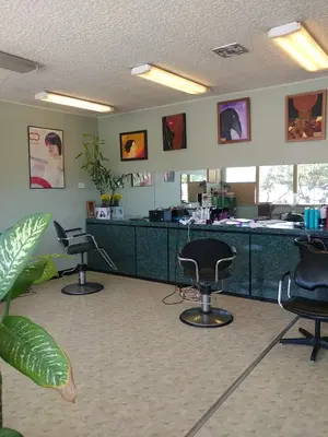 Daysi's Salon