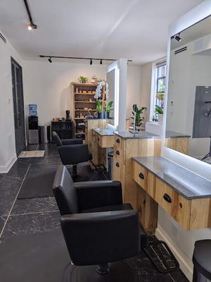 Apotheka Salon