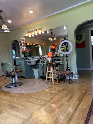 Myong Sae Salon & Spa