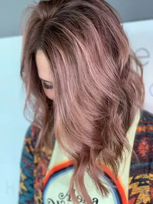 kaylin nicole SALON