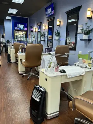 Olympia Nails and Waxing