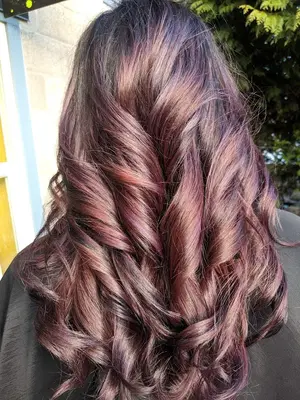 Loli Urban Hair Design