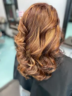Platinum Studio Salon