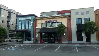 Salon Rae