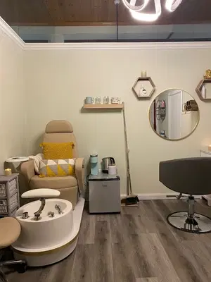 Lunar Roots Salon Studio