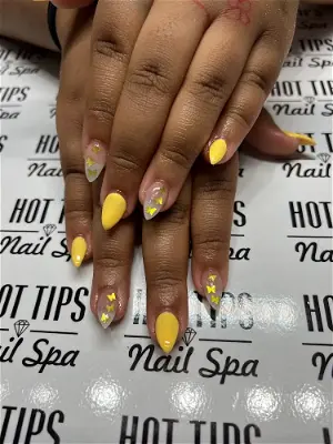 Hot tips nails spa